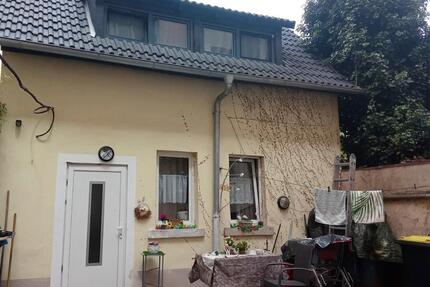Kleines Häuschen - 172.000,00&nbsp;EUR Kaufpreis, ca.&nbsp; 60,00&nbsp;m&sup2; in Nürnberg (PLZ: 90439) Sankt Leonhard