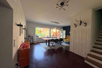 Wohnung zum Mieten in Düren 1.950,00 € 193 m²