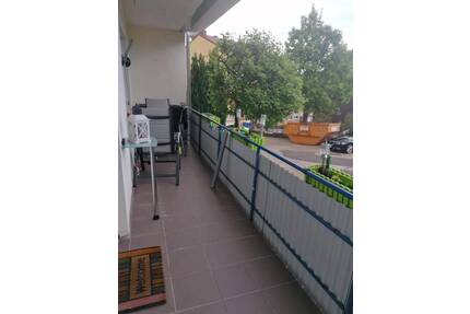 +++ Stadtzentrum: Modernisierte Erdgeschosswohnung mit Balkon, 3 Zimmer, Küche und Bad +++ - Pirmasens Innenstadt