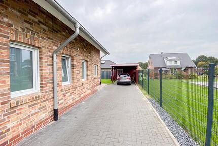 Ein Familiendomizil der besonderen Art - moderne Doppelhaushälfte mit großem Garten in bester Lage - Jever