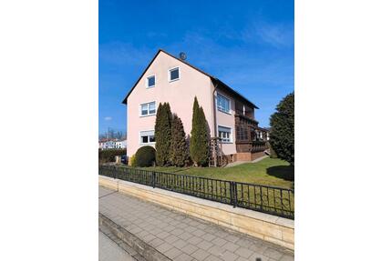 Neuendettelsau Traumlage - 1.100,00&nbsp;EUR Kaltmiete, ca.&nbsp; 103,00&nbsp;m&sup2; in Neuendettelsau (PLZ: 91564)