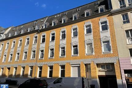 kleine 4 Zimmer Wohnung in beliebtem Stadtteil Preißelpöhl mit Balkon - Plauen Bahnhofsvorstadt