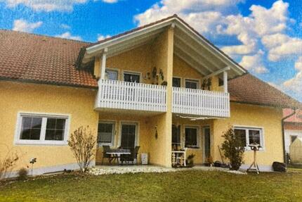 3 Zimmer Wohnung mit Gartenanteil in Hengersberg