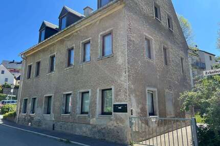 Haus zum Kaufen in Annaberg-Buchholz 115.000,00 € 146 m²