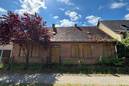 Backsteinhaus mit Nebengelass 550qm Grundstück - Stendal
