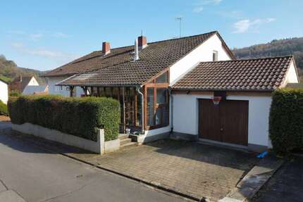 Haus zum Kaufen in Schweisweiler 255.000,00 € 190 m²