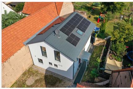 Einfamilienhaus - KfW 40+ BJ 2021 Großes Grundstück und Garten - Lustadt
