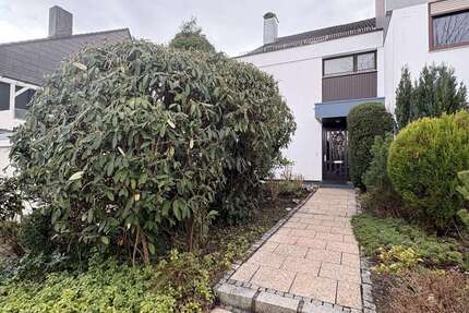 Haus zum Mieten in Taufkirchen 2.450,00 € 150 m²