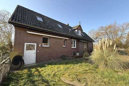 Haus zum Kaufen in Lemgow-Trabuhn 129.000,00 € 122 m²