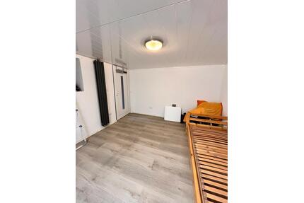 Mietwohnung Zimmer - 600,00&nbsp;EUR Kaltmiete, ca.&nbsp; 20,00&nbsp;m&sup2; in Biberach an der Riß (PLZ: 88400)