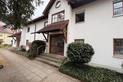 3-Zimmer-Maisonette-Wohnung in zentraler Lage in Neukissing
