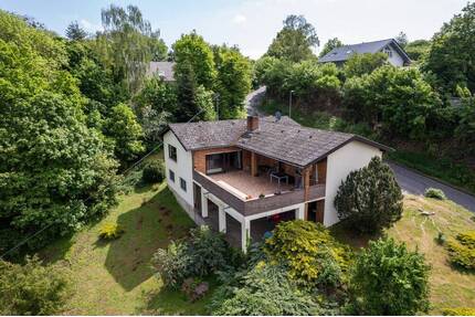 Wohnen mit Panoramablick - Gepflegtes Einfamilienhaus in traumhafter Lage des Brohltals - Burgbrohl