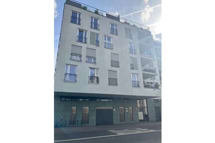 Wohnung zum Mieten in Frankfurt am Main 1.700,00 € 85.86 m²
