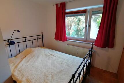 Appartment für Wiesn-Bedienung - 1.200,00&nbsp;EUR Kaltmiete, ca.&nbsp; 22,00&nbsp;m&sup2; in München (PLZ: 81371) Thalkirchen-Obersendling-Forstenried-Fürstenried-S