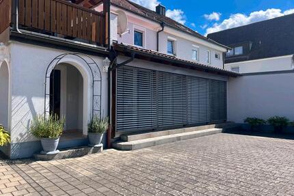 Wohnung Weißenburg, Wintergarten u. Terrasse - sehr ruhig gelegen - Weißenburg in Bayern