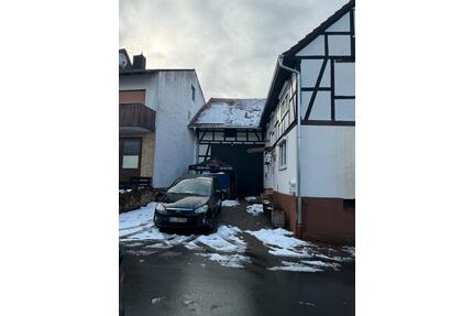 MIETKAUF! Einfamilienhaus in Kerspenhausen zu verkaufen! - Niederaula