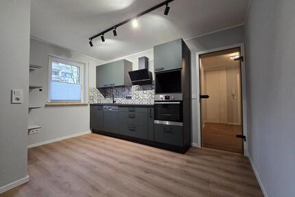 Kernsanierte 3-Zimmerwohnung in Top-Lage - sofort frei - Neumarkt in der Oberpfalz Altenhof