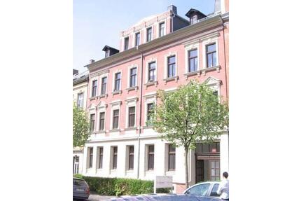 Große DG 2-Zimmer mit Einbauküche, Laminat in Topplage zum Toppreis! Stellplatz mgl. - Chemnitz Altendorf