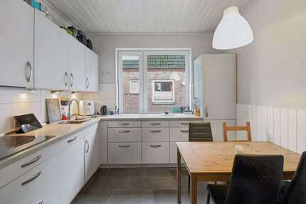 Haus zum Kaufen in Heide 220.000,00 € 104.78 m²