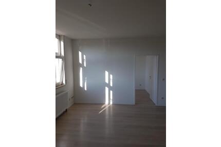 2 Zimmer Wohnung in Burg (Zentral) 2ZKB
