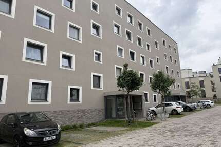 Wohnung zum Mieten in Berlin 1.253,75 € 70.65 m²