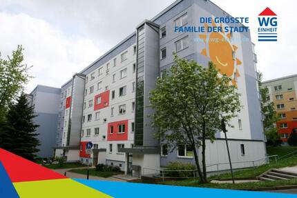 Einbauküche, modernes Bad, Gästetoilette, schöner Balkon - Chemnitz Klaffenbach