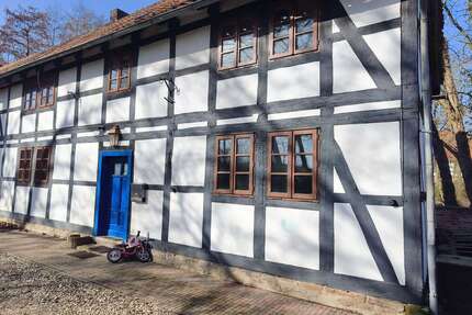 Haus zum Mieten in Burgdorf 792,00 € 144 m²