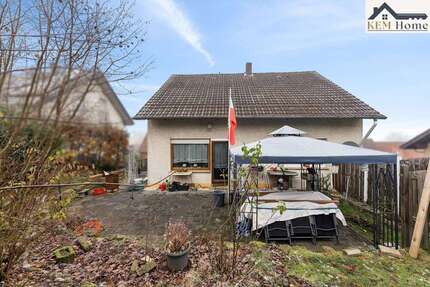 Haus zum Kaufen in Schieder-Schwalenberg 169.000,00 € 150 m²