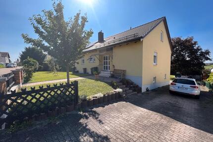 Einfamilienhaus - 449.000,00&nbsp;EUR Kaufpreis, ca.&nbsp; 150,00&nbsp;m&sup2; in Maxhütte-Haidhof (PLZ: 93142)