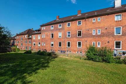 Wohnung zum Mieten in Itzehoe 341,03 € 50.9 m²