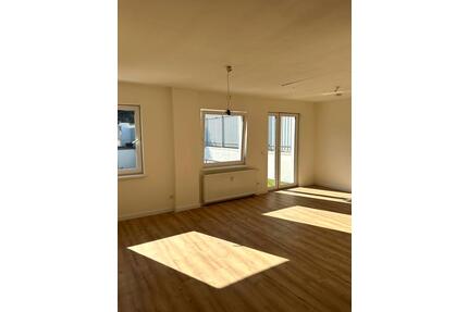 Stilvolle Maisonette-Wohnung, frisch renoviert! - Krefeld Fischeln