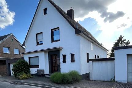 Mehrgenerationenhaus großes Grundstück Sackgasse - Übach-Palenberg