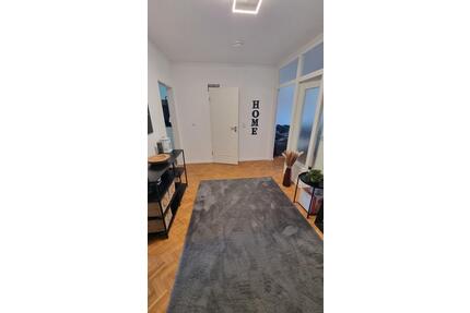 Helle 3-Zimmerwohnung mit neuer Einbauküche und Loggia in Ellerau