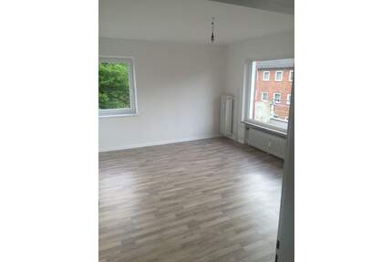 4-ZW in der Bredstedter Straße 18 in Rendsburg zu vermieten! OTTO STÖBEN GmbH