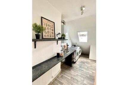 Gemütliche Dachgeschosswohnung mit zwei Zimmern in zentraler Lage Hannovers!