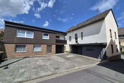 Haus zum Kaufen in Remagen-Oberwinter 820.000,00 € 370 m²