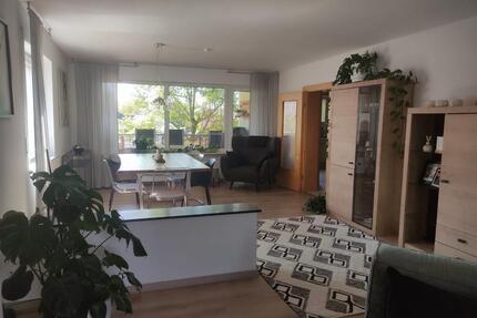 Gepflegte 6-Zimmer-Maisonetten-Wohnung Büro Balkon EBK zentral - Emmelshausen