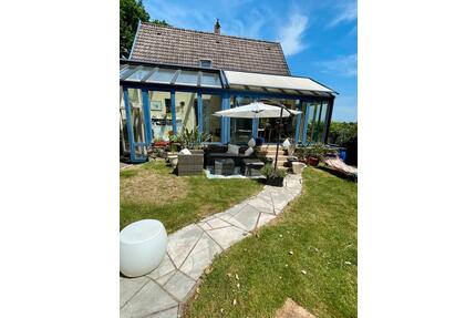 Freistehendes Einfamilienhaus - 825.000,00&nbsp;EUR Kaufpreis, ca.&nbsp; 100,00&nbsp;m&sup2; in Leinfelden-Echterdingen (PLZ: 70771)