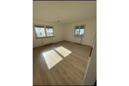 3-Zimmer-Wohnung - 1.500,00&nbsp;EUR Kaltmiete, ca.&nbsp; 75,00&nbsp;m&sup2; in Esslingen am Neckar (PLZ: 73728)