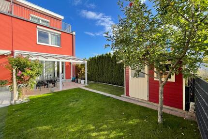 Familiengeeignetes Reihenendhaus (142 m²) mit Garten & Terrasse - Berlin Spandau