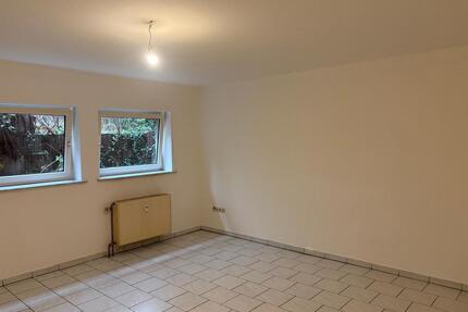 1 ZKB Souterrainwohnung mit Einbauküche in ruhiger Waldrandlage - Zweibrücken