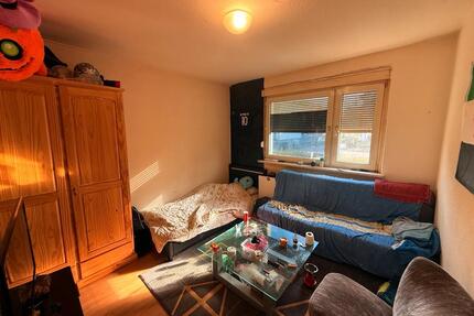 WG-Zimmer in ruhiger Lage in Offenburg – ab 01.04 verfügbar