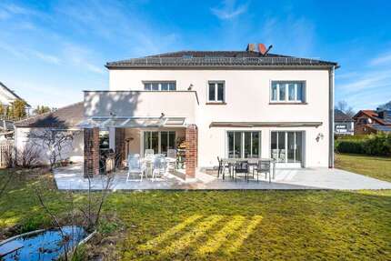 Haus zum Kaufen in Haar 1.980.000,00 € 210.15 m²