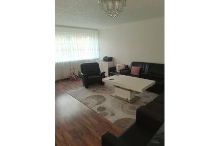 °°° 4- Zimmer-Wohnung mit großem Balkon zum 01.06.26 °°° - Duisburg Rheinhausen