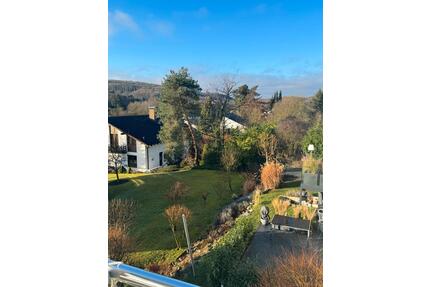 Luxuriöse 5-Zimmerwohnung mit traumhaftem Blick über das Ardeytal - Witten Annen