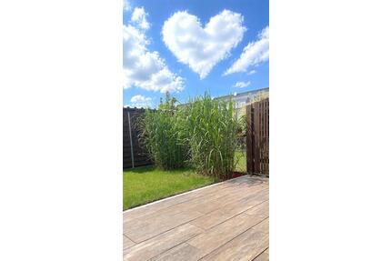 Modernes Wohnen mit Garten, Dachterrasse & Homeoffice-Komfort - Heroldsberg