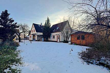 Haus zum Kaufen in Burgkirchen a. d. AlzGendorf 375.000,00 € 149 m² - Burgkirchen a. d. Alz/Gendorf