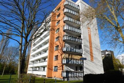 Großzügige 2-ZKDB im 5. OG *renoviert* mit Balkon und Gebäudemodernisierung... - Krefeld Gellep-Stratum