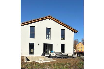 Haus zur Miete - 130,00&nbsp;EUR Kaltmiete, ca.&nbsp; 160,00&nbsp;m&sup2; in Bobingen (PLZ: 86399)