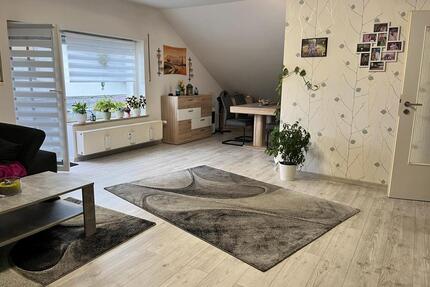 Schöne 3 Zimmer Wohnung mit Balkon zu vermieten - Twistetal